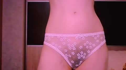 Roxxy Wharton online show from July 2026 10:57:02 AM