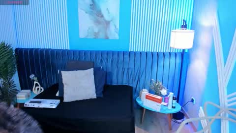 Roxy hell online show from November 2025 12:19:02 PM