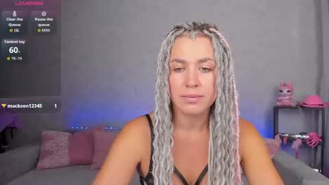 Roxy online show from July 2026 01:45:01 AM