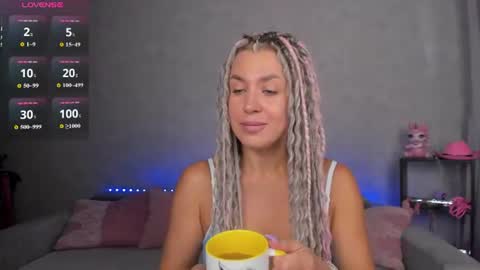 Roxy online show from July 2026 01:20:02 AM