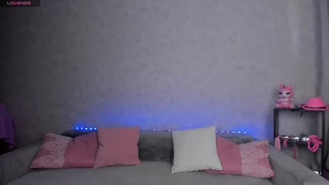 Roxy online show from July 2026 01:58:33 AM