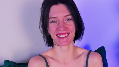 Snapshot of roxy_riot_ chatting on February 2025 07:26:02 AM roxy_riot_ online show from February 2025 07:26:02 AM