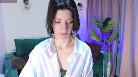 Snapshot of roxy_riot_ chatting on February 2025 01:23:02 AM roxy_riot_ online show from February 2025 01:23:02 AM