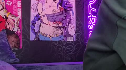 Snapshot of roxy_riot_ chatting on March 2025 04:47:02 AM roxy_riot_ online show from March 2025 04:47:02 AM