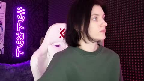 Snapshot of roxy_riot_ chatting on March 2025 01:25:02 AM roxy_riot_ online show from March 2025 01:25:02 AM