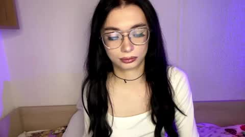 Roxy online show from May 2026 11:38:01 AM
