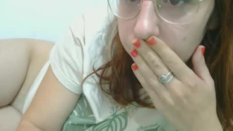 Snapshot of roxy_secrets chatting on November 2025 05:52:02 AM roxy secrets online show from November 2025 05:52:02 AM