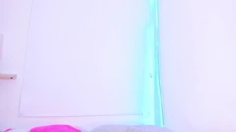 Snapshot of roxy_stone1 chatting on January 2026 08:21:02 PM roxy_stone1 online show from January 2026 08:21:02 PM