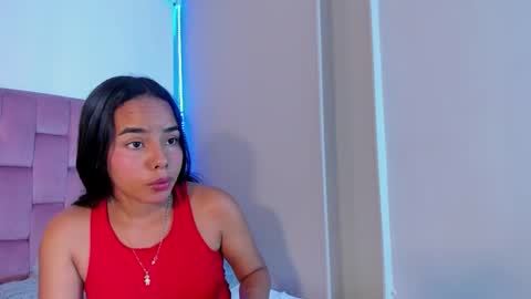 Snapshot of roxy_stone1 chatting on March 2026 07:39:01 PM roxy_stone1 online show from March 2026 07:39:01 PM