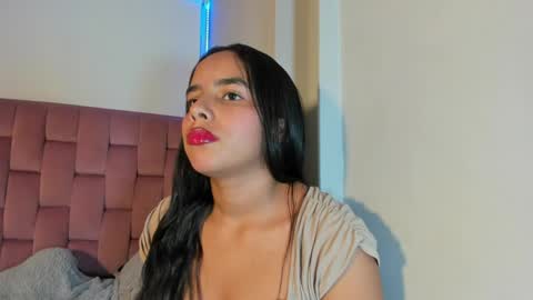roxy_stone1 online show from May 2026 07:23:02 PM