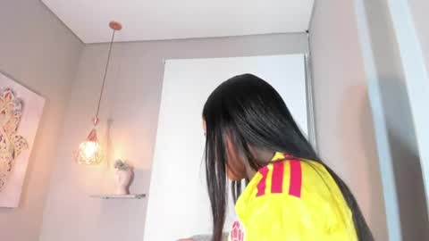 roxy_stone1 online show from July 2026 07:18:02 PM