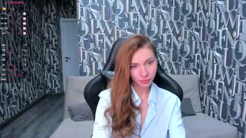 roxy_the_daedevill online show from December 2024 04:42:02 AM