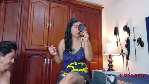 Snapshot of roxyandaron2 chatting on May 2026 01:29:02 PM RoxyAron online show from May 2026 01:29:02 PM