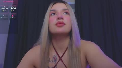 Roxy online show from September 2025 07:05:01 PM