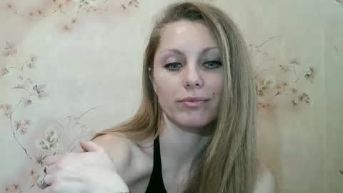 roxyfox18x01 online show from February 2026 06:51:02 AM