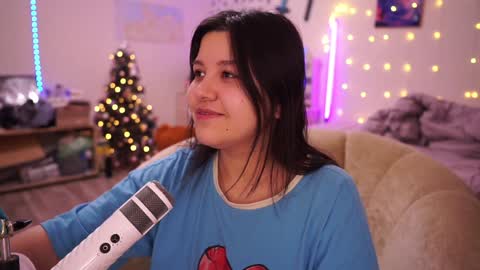 roxysuh online show from January 2025 02:37:02 AM