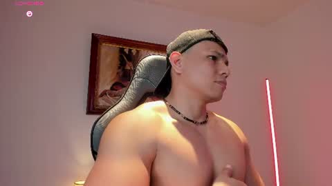 Snapshot of roy__constance chatting on July 2026 07:43:01 PM Roy Constance online show from July 2026 07:43:01 PM
