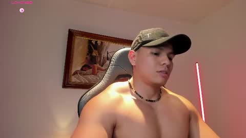 Snapshot of roy__constance chatting on July 2026 03:06:02 AM Roy Constance online show from July 2026 03:06:02 AM
