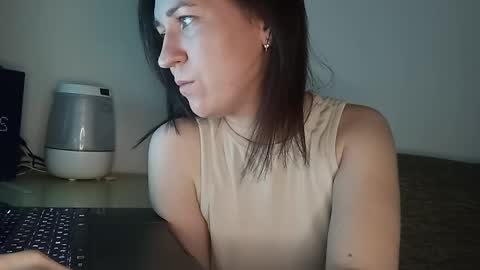 Snapshot of royalnectar chatting on May 2026 05:19:02 PM royalnectar online show from May 2026 05:19:02 PM
