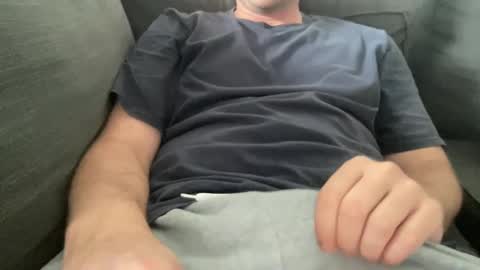 roythegil online show from September 2025 04:33:02 PM