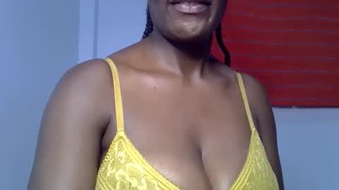 Snapshot of rozie34 chatting on February 2026 10:30:02 PM rozie34 online show from February 2026 10:30:02 PM