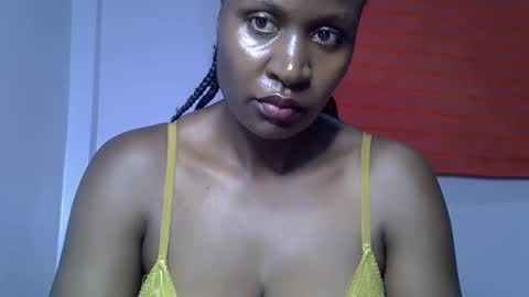 rozie34 online show from March 2026 07:09:01 PM