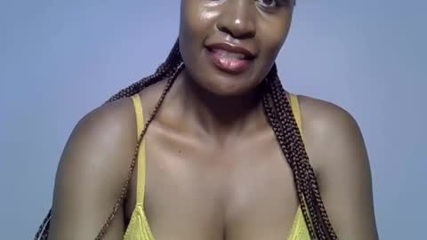 rozie34 online show from April 2026 09:19:01 PM