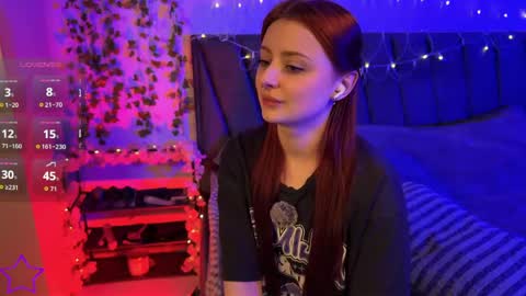 Snapshot of rozierose chatting on May 2026 08:35:02 PM Rose online show from May 2026 08:35:02 PM
