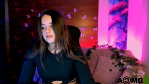 Snapshot of rozmary_ket chatting on December 2024 02:16:01 PM Im Rozmary nice to meet you 3 online show from December 2024 02:16:01 PM