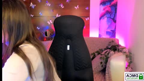 Snapshot of rozmary_ket chatting on December 2024 05:26:02 PM Im Rozmary nice to meet you 3 online show from December 2024 05:26:02 PM