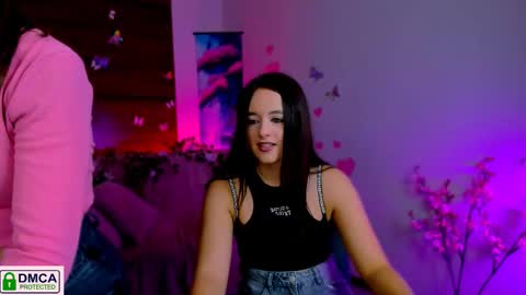 Snapshot of rozmary_ket chatting on March 2025 01:18:01 PM Im Rozmary nice to meet you 3 online show from March 2025 01:18:01 PM