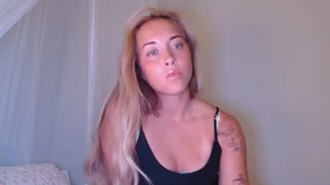 rozzygrace2 online show from July 2026 01:08:01 AM