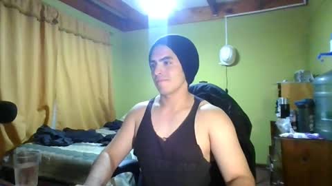 rpaulo25 online show from May 2026 05:02:02 AM