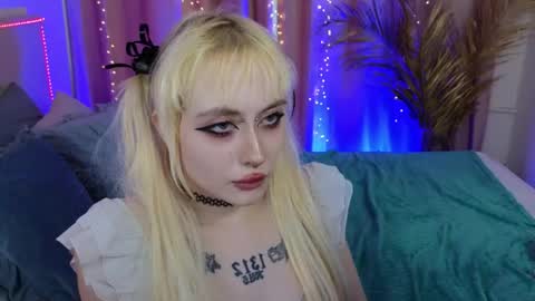 Rraffaellka online show from May 2026 01:57:16 AM