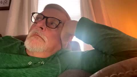 Snapshot of rs006 chatting on December 2025 02:26:01 PM rs006 online show from December 2025 02:26:01 PM