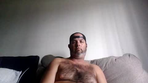 Snapshot of rubbingoneout714 chatting on October 2025 10:19:01 PM rubbingoneout714 online show from October 2025 10:19:01 PM