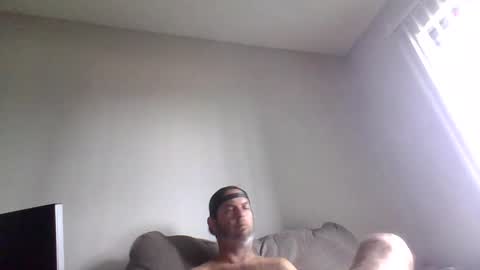 Snapshot of rubbingoneout714 chatting on November 2025 04:28:01 PM rubbingoneout714 online show from November 2025 04:28:01 PM