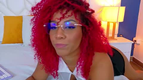 ruby_rogers_ online show from September 2025 02:39:02 PM