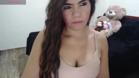 Ruby    Independent model help me reach 50 thumbs up online show from July 2026 03:43:01 PM
