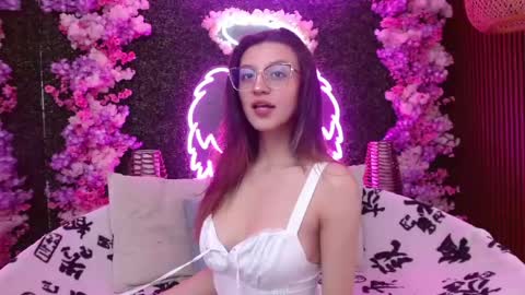 Snapshot of ruby_spicy chatting on April 2026 04:27:01 AM Rubby online show from April 2026 04:27:01 AM