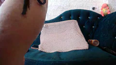 rubyemerald_ online show from February 2025 12:22:02 AM