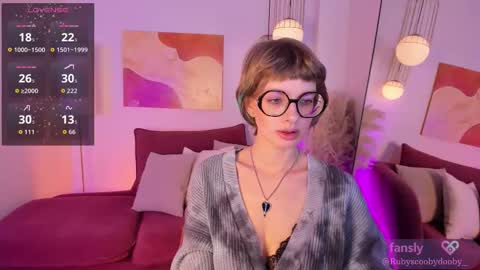 Snapshot of rubytwinkle chatting on November 2025 09:03:02 PM Ruby online show from November 2025 09:03:02 PM