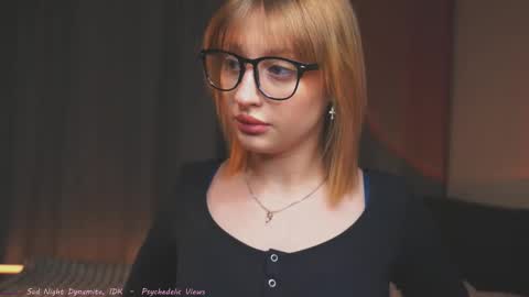 Mila online show from March 2026 05:02:01 PM