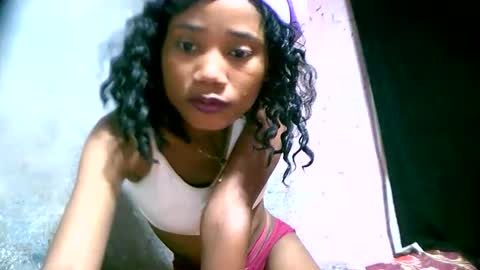 rufine27 online show from November 2025 02:50:01 PM