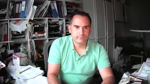 runner1978 online show from October 2025 04:19:01 PM