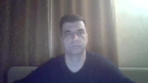 rusqadisx online show from April 2026 07:06:02 PM