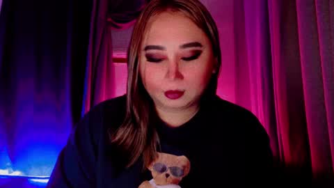 russ_skyxx online show from February 2025 02:34:02 PM