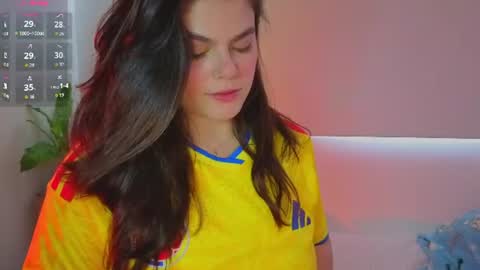 Lorenn online show from July 2026 09:21:02 PM