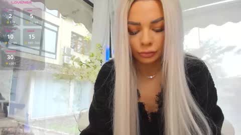 Snapshot of russian_ava chatting on November 2025 08:03:02 AM Ava online show from November 2025 08:03:02 AM