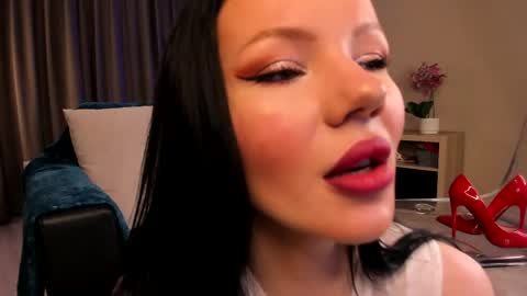 Snapshot of russianbonita chatting on April 2026 03:06:01 PM Chrissy online show from April 2026 03:06:01 PM